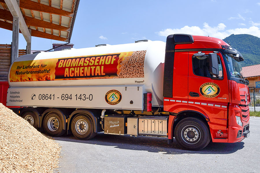 Biomassehof Achental, Fahrzeugbeschriftung